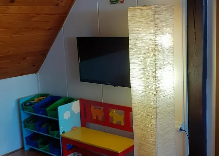 V Zahori Semesterbostad Jablonec nad Nisou